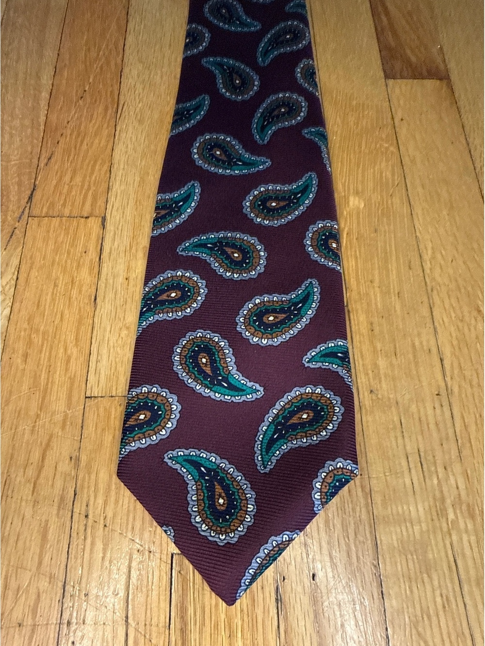 Vintage Robert Talbott Nordstrom Silk Tie Burgundy Paisley USA Hand Sewn 3.5”
